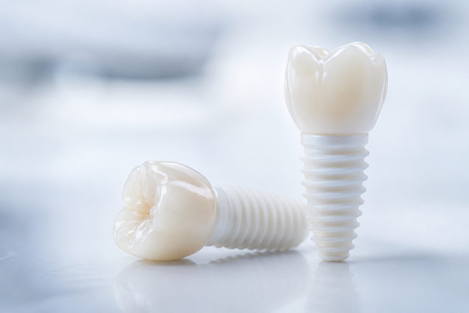 Keramikimplantate